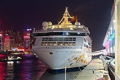 回合制战术角色扮演游戏《暗影之路》现已正式开启Alpha测试